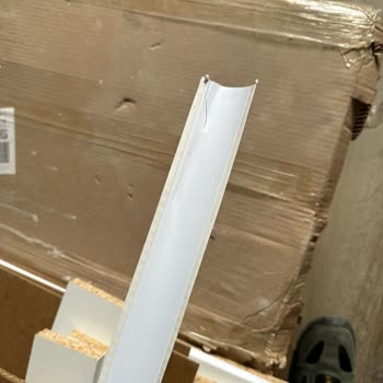 Koçtaş Visas Marka Hasarlı Mutfak Dolabı