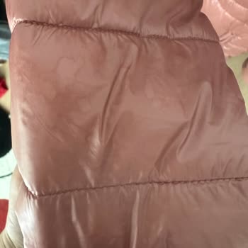 Guess Montta Oluşan Yağmur Lekelerinin Tüketici Hatası Görülmesi