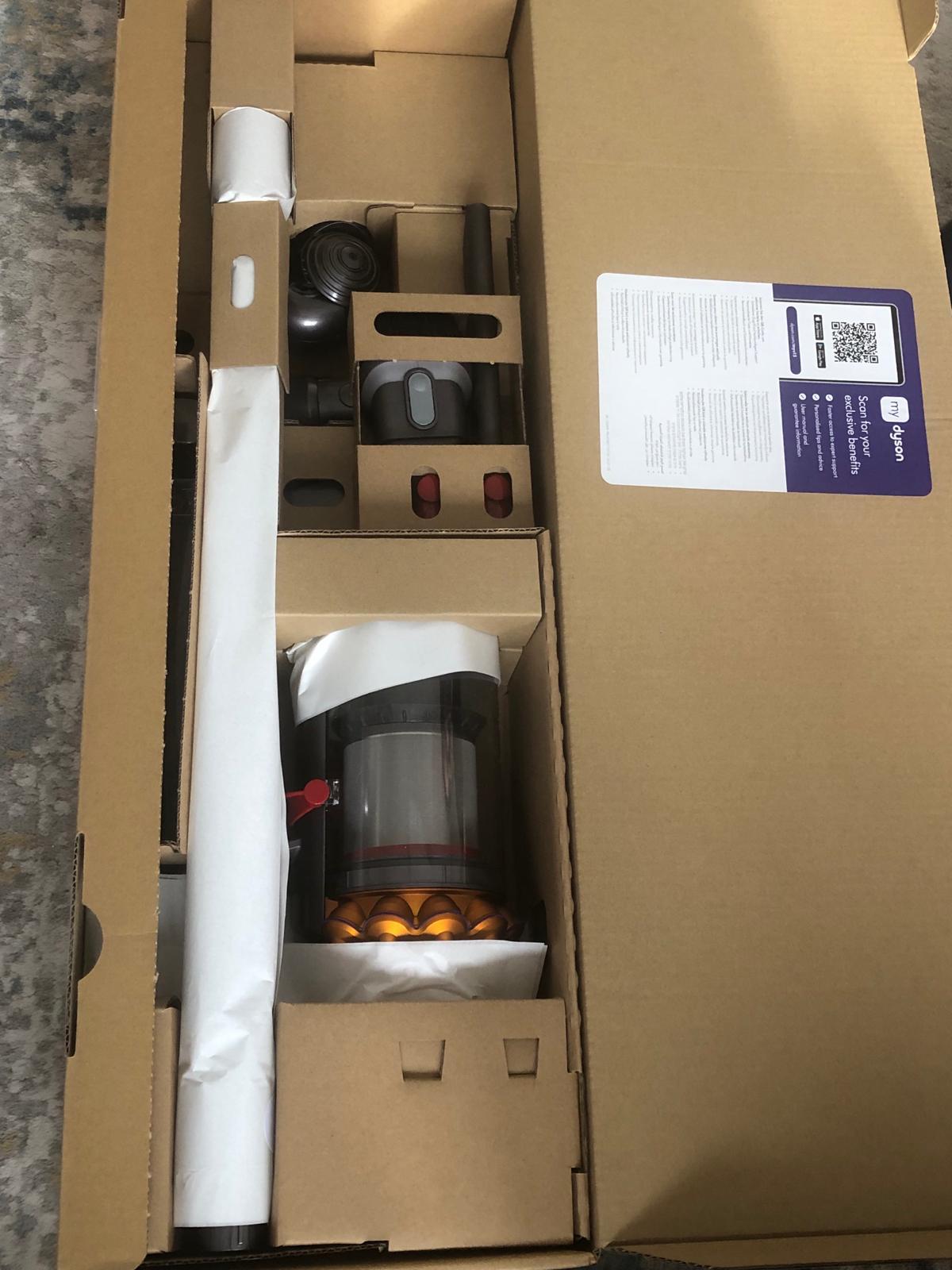 mediamarkt dyson v15