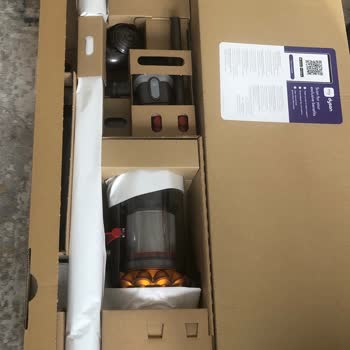 Media Markt Kullanılmış Dyson V15 Gönderdi!