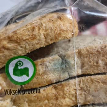 Getir Küflü Ekmek Satıyorsunuz!