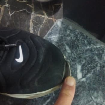 Nike Ayakkabı Problem Çıkarttı