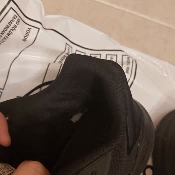 Yalı Spor Adidas Mağduriyetimin Acilen Giderilmesi Talebimden İbarettir.