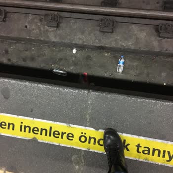 İBB - İstanbul Büyükşehir Belediyesi Metro İstasyonunda Kaybolan Güneş Gözlüğü Vakası