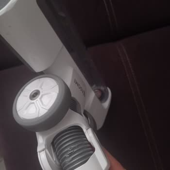 Delta Teknik Servis Şarjlı Süpürgede Yırtık Sorunu Ve Servis Ücreti Şaşkınlığı