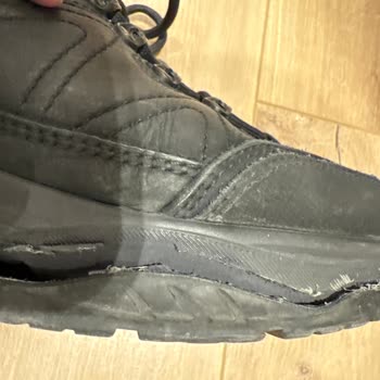 Greyder Botların Tabanının Kısa Sürede Kopması