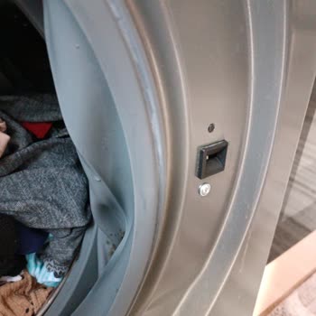 Beko Çamaşır Makinesi Suyu Dışarıya Tahliye Ediyor