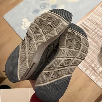 Skechers Kusurlu Ürünü Değiştirmedi!
