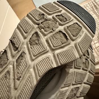 Skechers Kusurlu Ürünü Değiştirmedi!