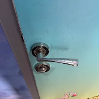 Shell Tuvaletler Çok Kirli