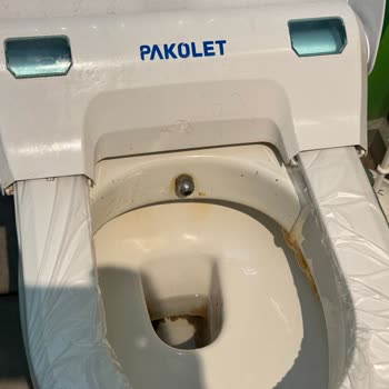 Shell Tuvaletler Çok Kirli