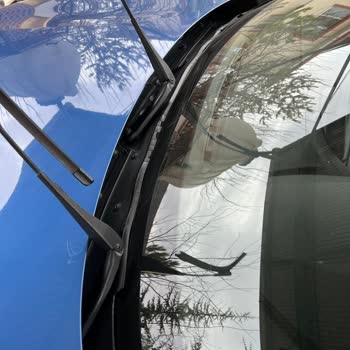 2012 BMW 116i Ön Cam Fitili Sorunu