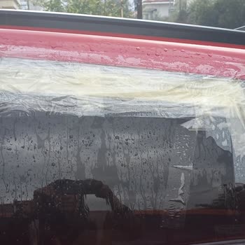 Hyundai Assan Sıfır Araçta Arka Cam Bozukluğu