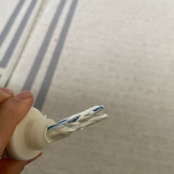 Sebamed İçinde Çıkan Çubuk