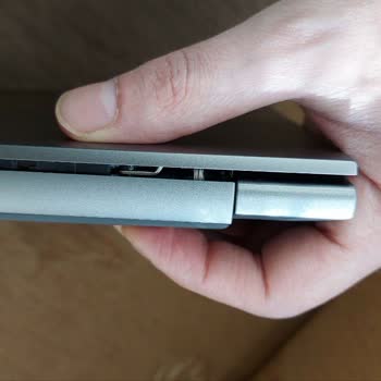 Lenovo Laptop Menteşe Sorunu Garanti Dahilinde Değerlendirilmiyor