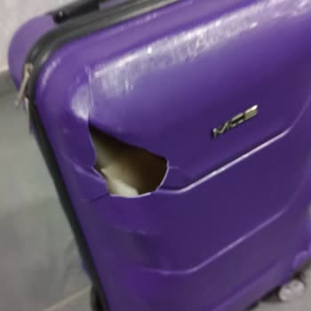 Pamukkale Turizm Valizime Zarar Verdi