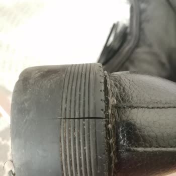 Verkürzte Garantiezeit und unzureichenden Kundenservice bei DESA