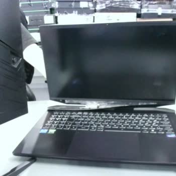 Monster Teknik Servis Ürünümü Kırdı Ve Servis Sırası Bekliyor