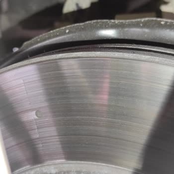 Mercedes Kalitesine Uygun Malzeme Kullanmıyor