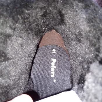 FLO Ayakkabı   Raptiye Ayağına Batması