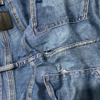 Zara'dan Aldığım Pantolonun Kalitesizliği