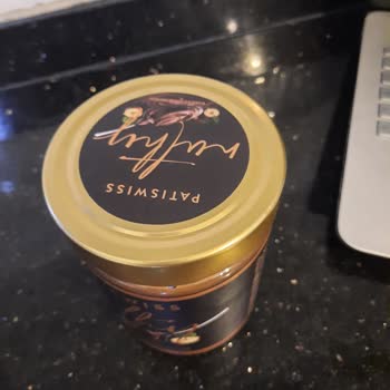 Patiswiss Patıswıss Çikolatalı Fındık Kremasından Saç Çıktı...