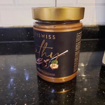 Patiswiss Patıswıss Çikolatalı Fındık Kremasından Saç Çıktı...