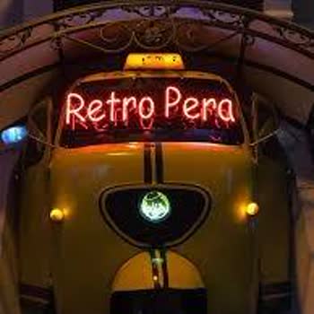 Retro Pera Pub - Burger Yüksek Oranda Hizmet Bedeli Ve İkram Bedeli