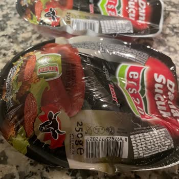 Erşan Et Buzdolabında Bozulan Kangal Sucuk Ambalajı