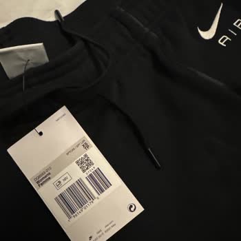 Nike XS Etiketli XL Ürün