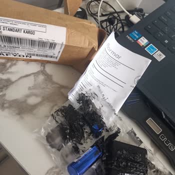 Flormar Çok Üzdü, Rimel Ve Allık Çok Kötü Kırık Geldi!