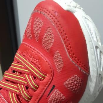 1 Haftada Deforme Olan Skechers Ayakkabı