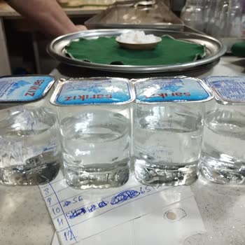 Sarıkız Maden Suyu Bozdağ Su 10 Kolide 4 Koli Bozuk Çıkıyor!