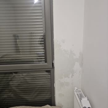 Sur Yapı Antalya F Parsel Duvarların Su Alma Sorunu