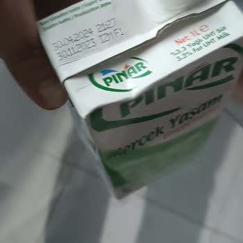 A101 İkitelli Bölgesindeki Marketlerde Satılan Bozuk Süt Şikayeti