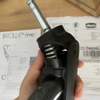 Chicco Trolley Me Tekerlek Kırılması