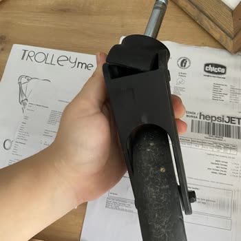 Chicco Trolley Me Tekerlek Kırılması
