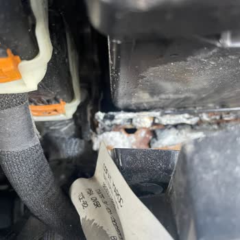 Exide.com Exide Akü 1 Yıl Dolmadan Sıvı Akıtması Ve Bozulması