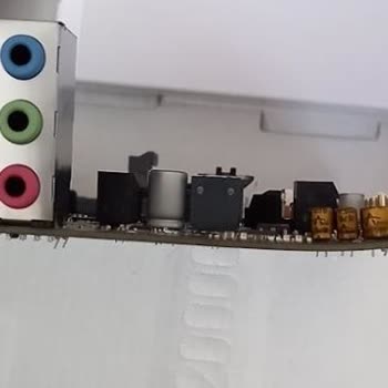 Eksen Bilgisayar Ayıplı Ürününü İade Almıyor!