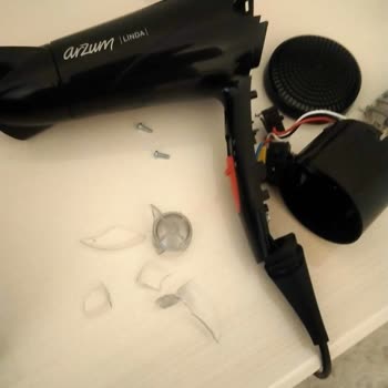 Arzum Markette Satılan Saç Kurutma Makinesinde Pervane Sorunu