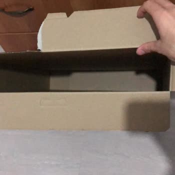 UPS Türkiye Ambalajı Açık Boş Kutu Teslim Etti