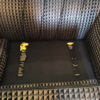 Gizem Mobilya (İzmir) Gizem Mobilya (İzmir) İzmir Gizem Exclusive Koltuk Yırtıldı Vida Çıktı