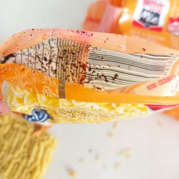 Oba Noodle Ambalaj Hatası