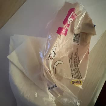 Benri Gratis Benri Peçetesi Plastiği Ayrılıyor