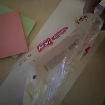 Benri Gratis Benri Peçetesi Plastiği Ayrılıyor