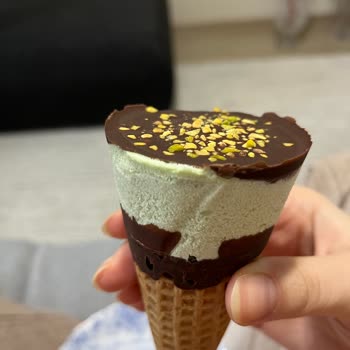 Algida Cornetto Disc Antep Fıstıklı Bayat