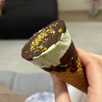 Algida Cornetto Disc Antep Fıstıklı Bayat