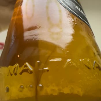 Maltana İçeceğin İçinde Üreyen Bilinmeyen Madde Ve Bozuk Ürün.