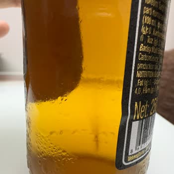 Maltana İçeceğin İçinde Üreyen Bilinmeyen Madde Ve Bozuk Ürün.