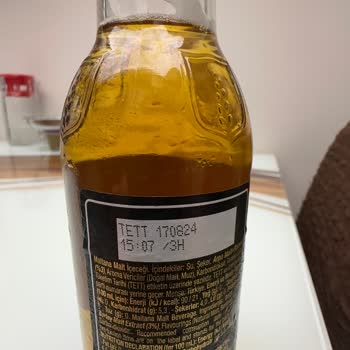 Maltana İçeceğin İçinde Üreyen Bilinmeyen Madde Ve Bozuk Ürün.